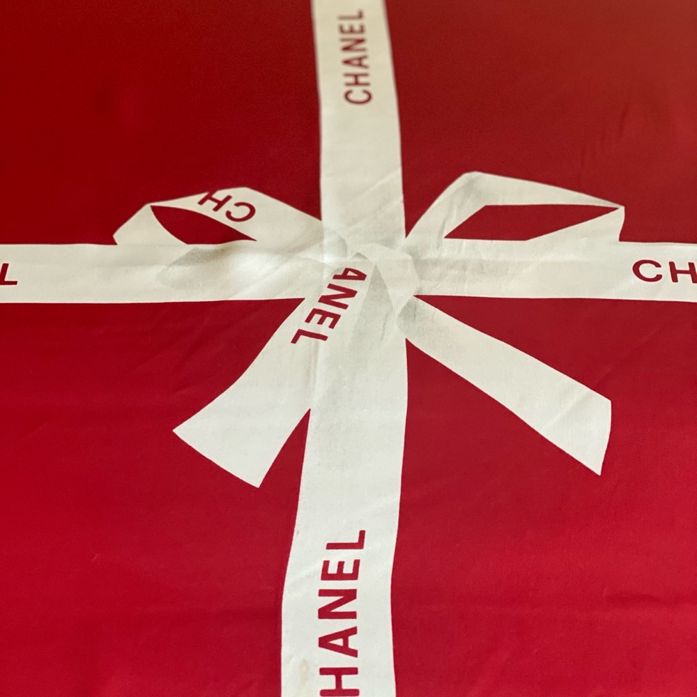 Auth Chanel Vintage Logo Silk Square Scarf Gift Red Ribbon 35 inch Authentic - Picture 5 of 15